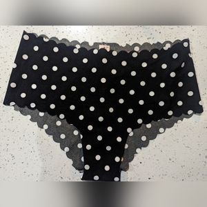 Victoria's Secret Medium Cheeky Polka Dot Woman's Panties New with Tags